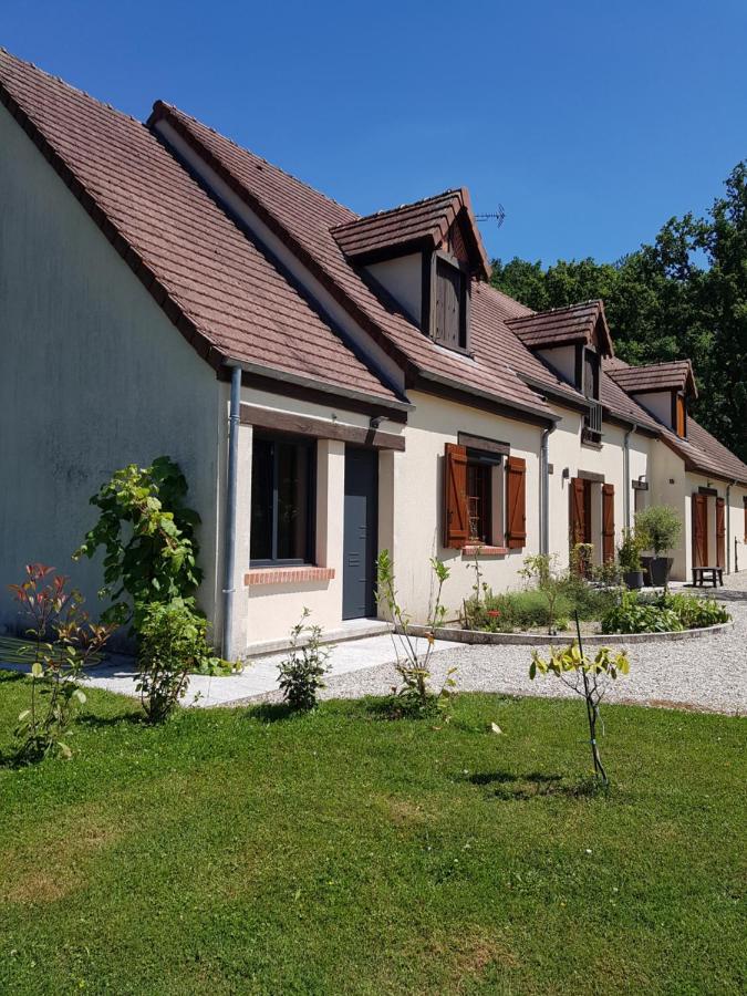 Le Clos De La Deesse La Ferté-Saint-Cyr Eksteriør bilde